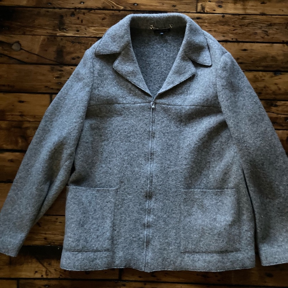 Italian designer Felted Wool Gray Jacket 46/12. Never worn.